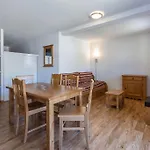 Hotel apartamentowy Les Cimes Du Val D'allos