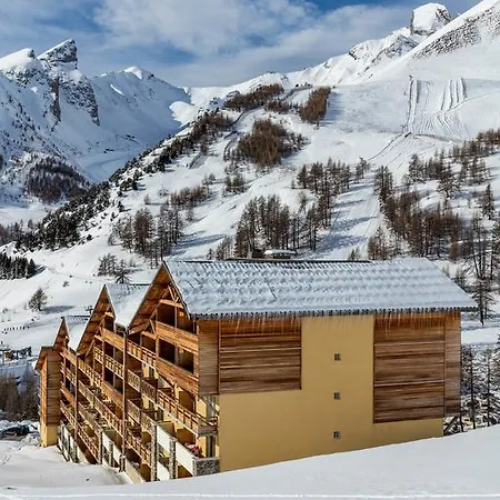 Les Cimes Du Val D'allos Hotel apartamentowy Allos