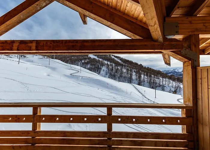 Les Cimes Du Val D'allos Aparthotel 3*