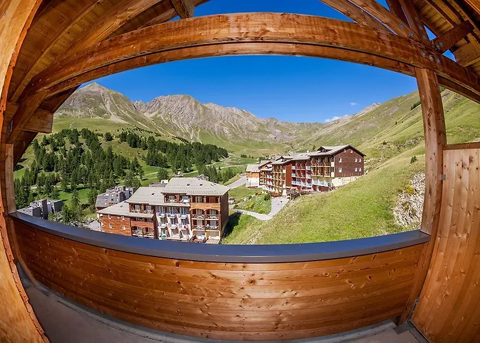 Les Cimes Du Val D'allos 3*